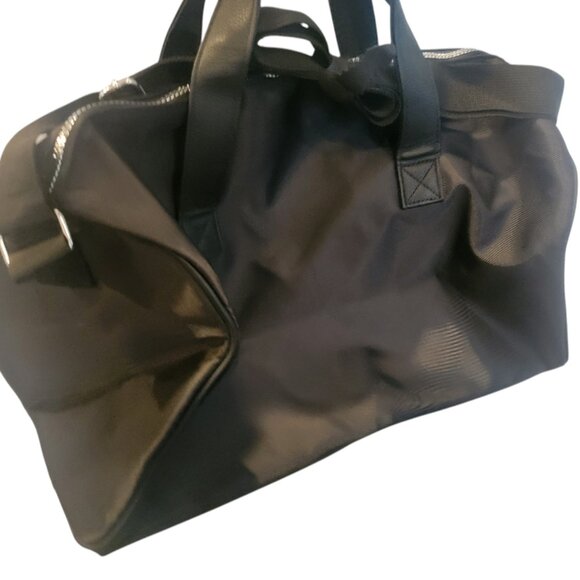 Jimmy Choo Parfums Black Weekend Bag - Picture 7 of 11